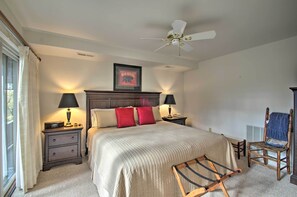 House (4 Bedrooms) | 4 bedrooms, desk, laptop workspace, iron/ironing board