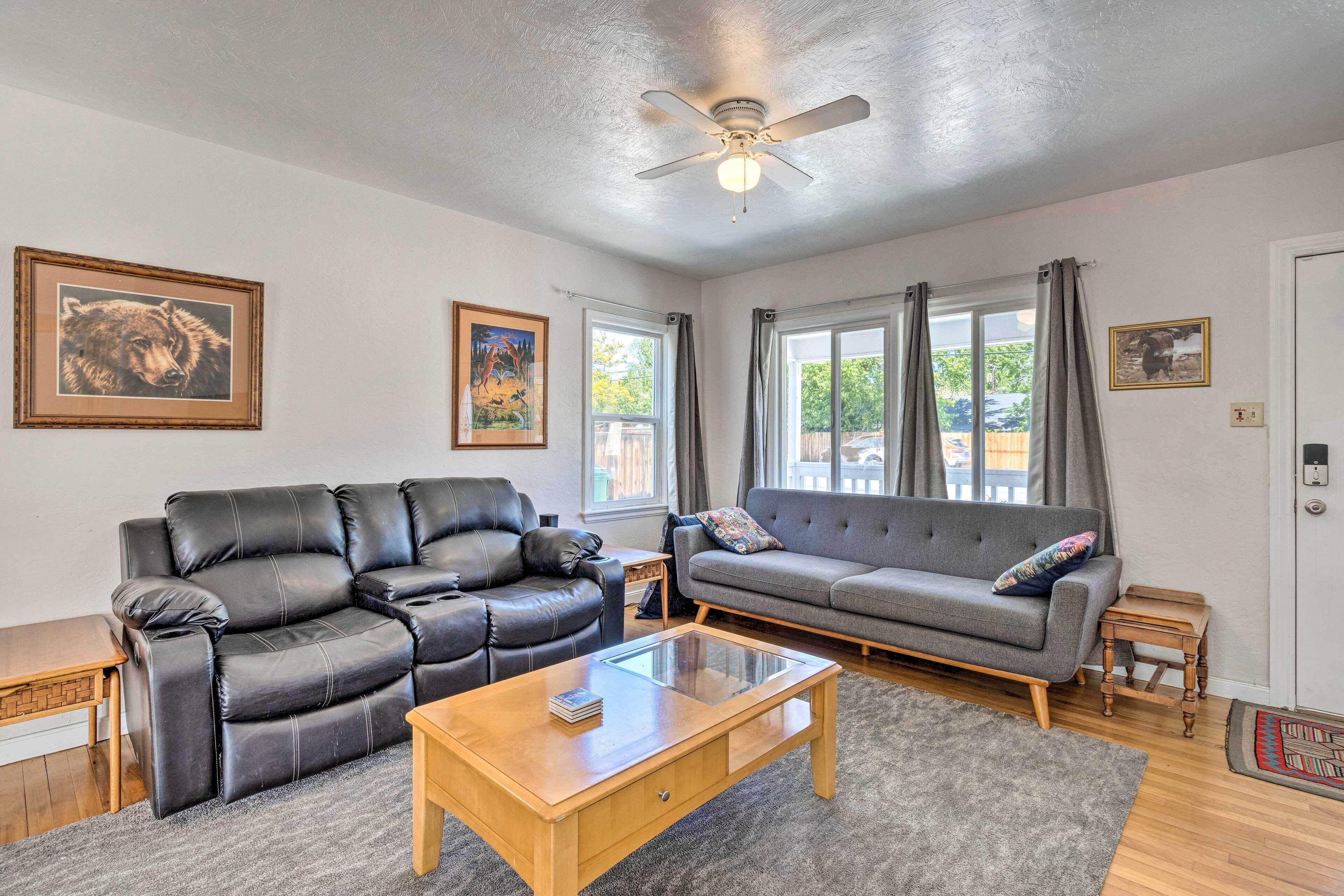 House (2 Bedrooms) | Interior