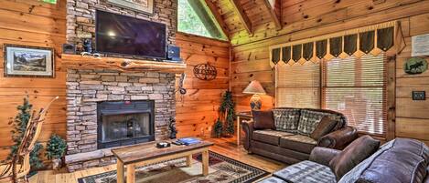 House (3 Bedrooms) | Front of property