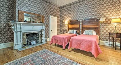 The Lilly House: Historic Glen Rose Home w/ Porch!