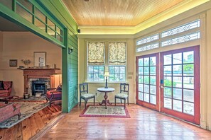 Talo (4 Bedrooms) | Sisätilat