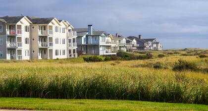 Westport Condo w/ Saltwater Pool: Steps to Beach!