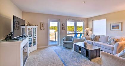 Westport Condo w/ Saltwater Pool: Steps to Beach!