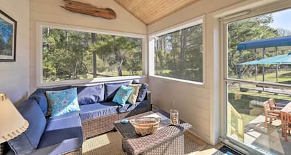 Beaufort Pad w/ Patio: 3 Blocks to Waterfront!