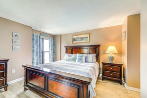 Apartment (3 Bedrooms) | Interior - Indian Beach Resort Condo w/ Atlantic Ocean Views! (Atlantic Beach)