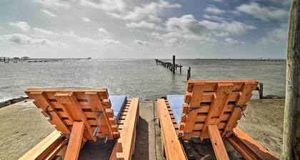 Bayfront Deck: 'casa Pescadores' Rockport Escape