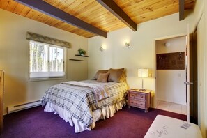 House (3 Bedrooms) | 3 bedrooms, bed sheets - Cozy Mtn Home ~ 2 Mi to Breck Resort & Main St! (Breckenridge)