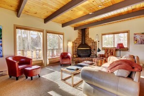 TV, fireplace - Cozy Mtn Home ~ 2 Mi to Breck Resort & Main St! (Breckenridge)