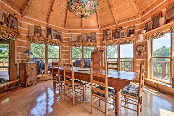 Talo (6 Bedrooms) | Sisätilat