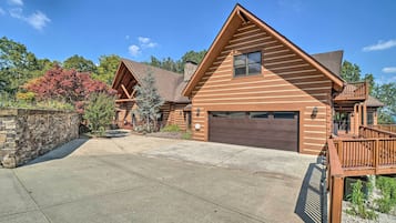 Rumah (6 Bedrooms) | Interior