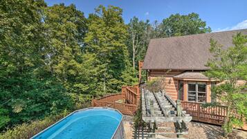 House (6 Bedrooms) | Interior