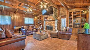 Rumah (4 Bedrooms) | Interior