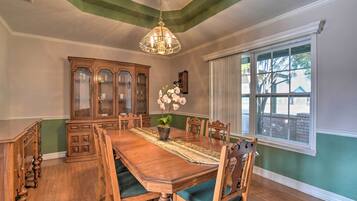 Rumah (4 Bedrooms) | Interior