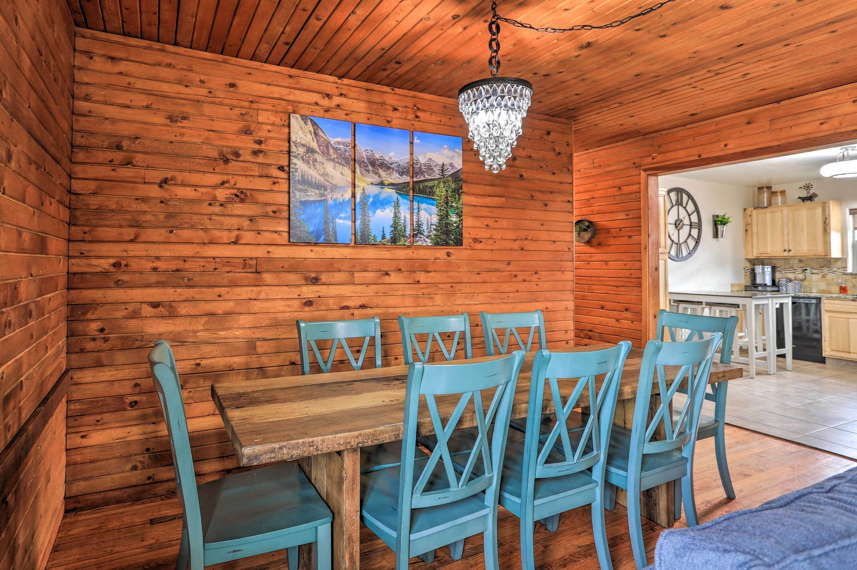 House (4 Bedrooms) | Interior