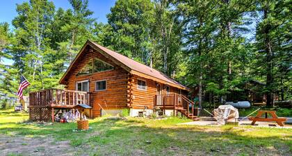 Cozy Manistique Cabin w/ Deck, Grill & Fire Pit!