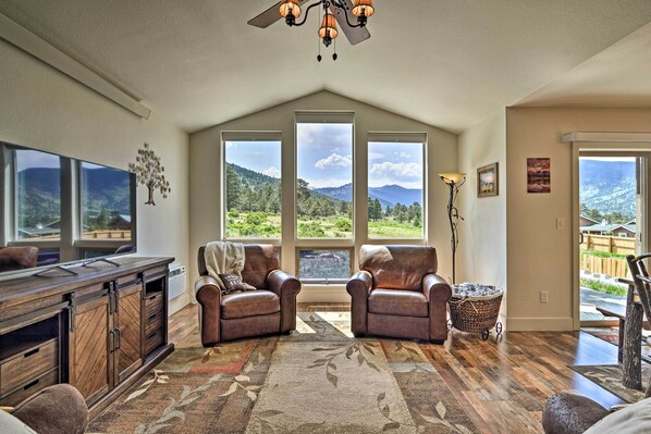 Apartment (2 Bedrooms) | Interior - 3 Mi to Rmnp! Mtn-view Retreat in Estes Park (Estes Park)