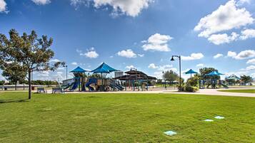 Cottage (2 Bedrooms) | Interior