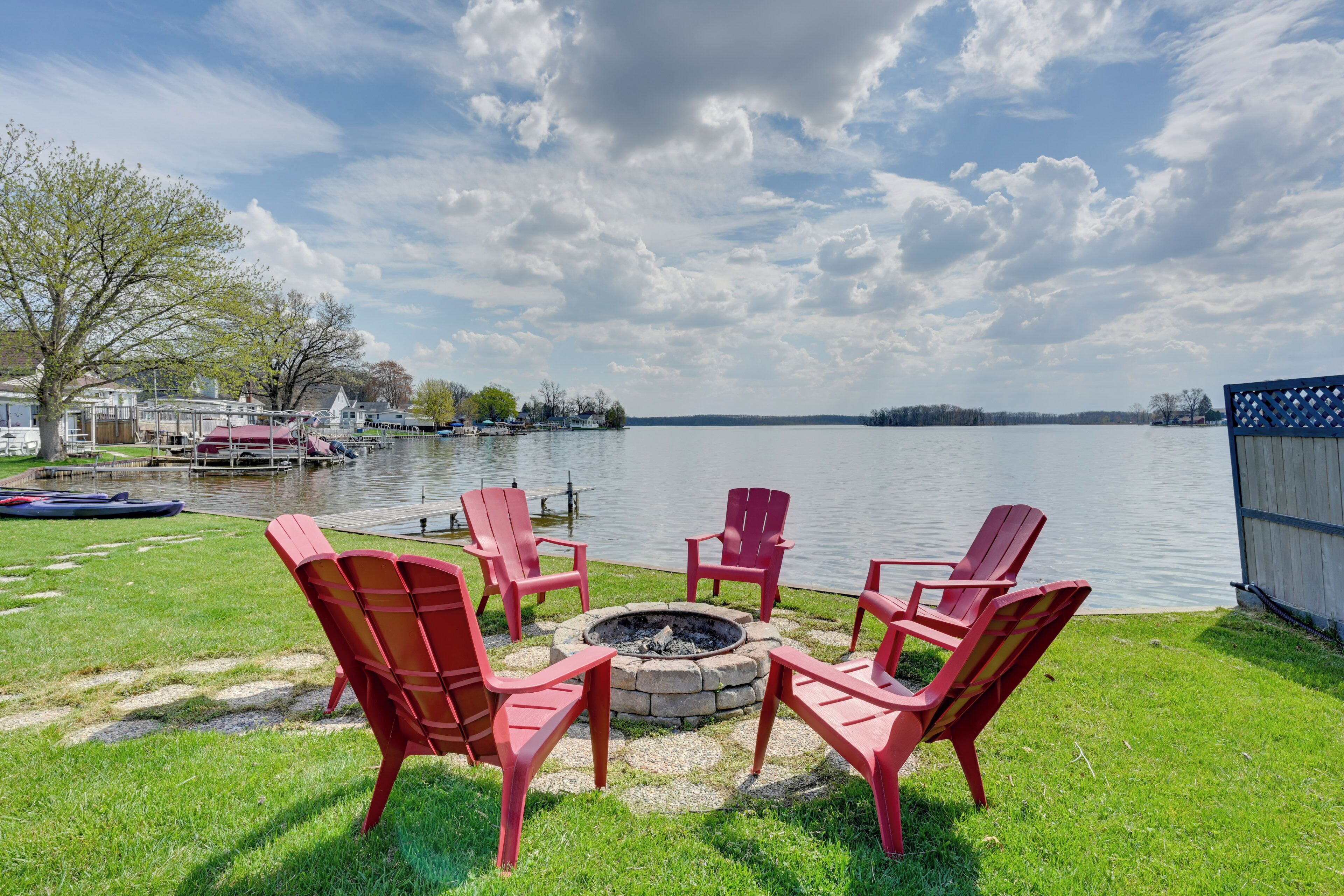 House (5 Bedrooms) | Interior