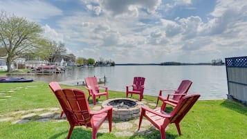 House (5 Bedrooms) | Interior