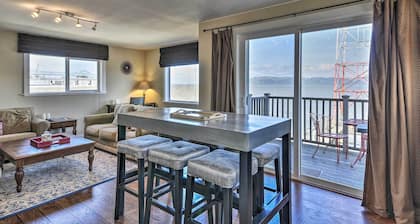 Waterfront Condo on Pier in Downtown Astoria!