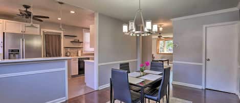 House (2 Bedrooms) | Interior