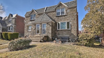 House (2 Bedrooms) | Front of property