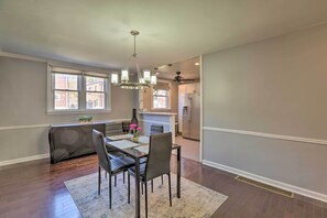 House (2 Bedrooms) | Interior - Family-friendly Getaway: 11 Mi to Dtwn Philly (Philadelphia)