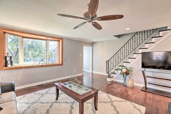 House (2 Bedrooms) | Interior