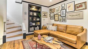 Casa (2 Bedrooms) | Interior