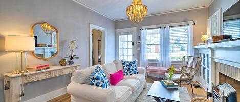 House (2 Bedrooms) | Interior