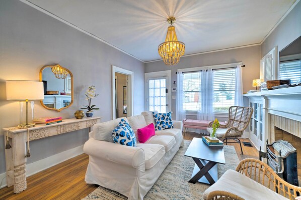 House (2 Bedrooms) | Interior