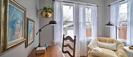 House (2 Bedrooms) | Interior