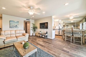 Fireplace - Bright and Breezy Condo, 2 Mi to Whitecap Beach! (Corpus Christi)