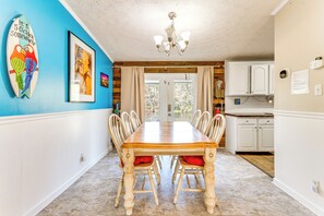 House (3 Bedrooms) | Interior - Stocked Fishing Pond On-site: Quiet Pensacola Home (Pensacola)