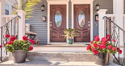 New London Hideaway Near Beaches & Local Spots!
