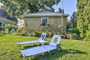 Apartment (2 Bedrooms) | Interior - New London Hideaway Near Beaches & Local Spots! (New London)