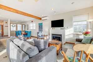 House (4 Bedrooms) | Front of property