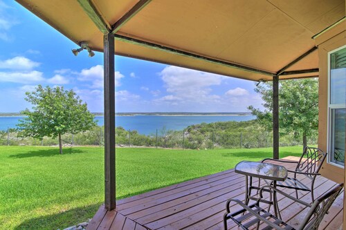 Del Rio Home w/ Lake Access & Boat Storage!