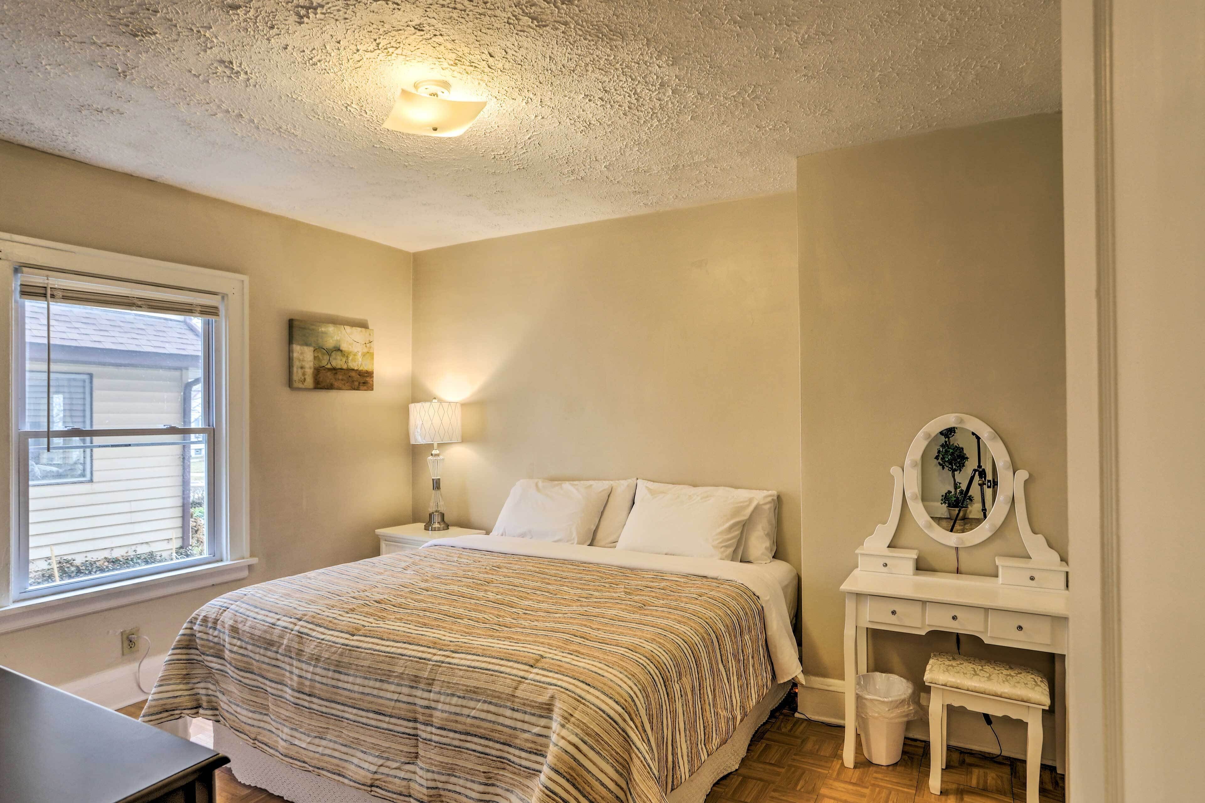 House (2 Bedrooms) | Interior