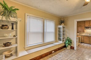 Casa (2 Bedrooms) | Interior