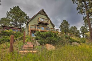 Exterior - Stunning Evergreen Chalet w/ Private Hot Tub! (Evergreen)