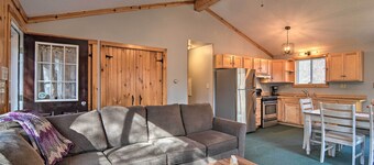 Orv, Snowmobiling & Hunting Cabin on Groomed Trail