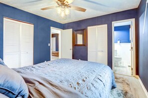 獨棟房屋 (3 Bedrooms) | 3 間臥室、筆電工作空間、床單