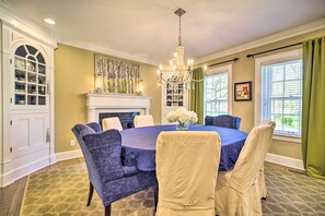 House (3 Bedrooms) | Interior - Grand Lafollette Home w/ View + Covered Patio! (La Follette)