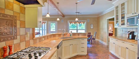 ハウス (5 Bedrooms) | 内装