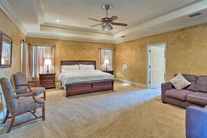 House (5 Bedrooms) | Interior - Spacious Stallion Lake Ranch Home w/ Patio (Lindale)