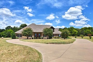 House (5 Bedrooms) | Front of property - Spacious Stallion Lake Ranch Home w/ Patio (Lindale)