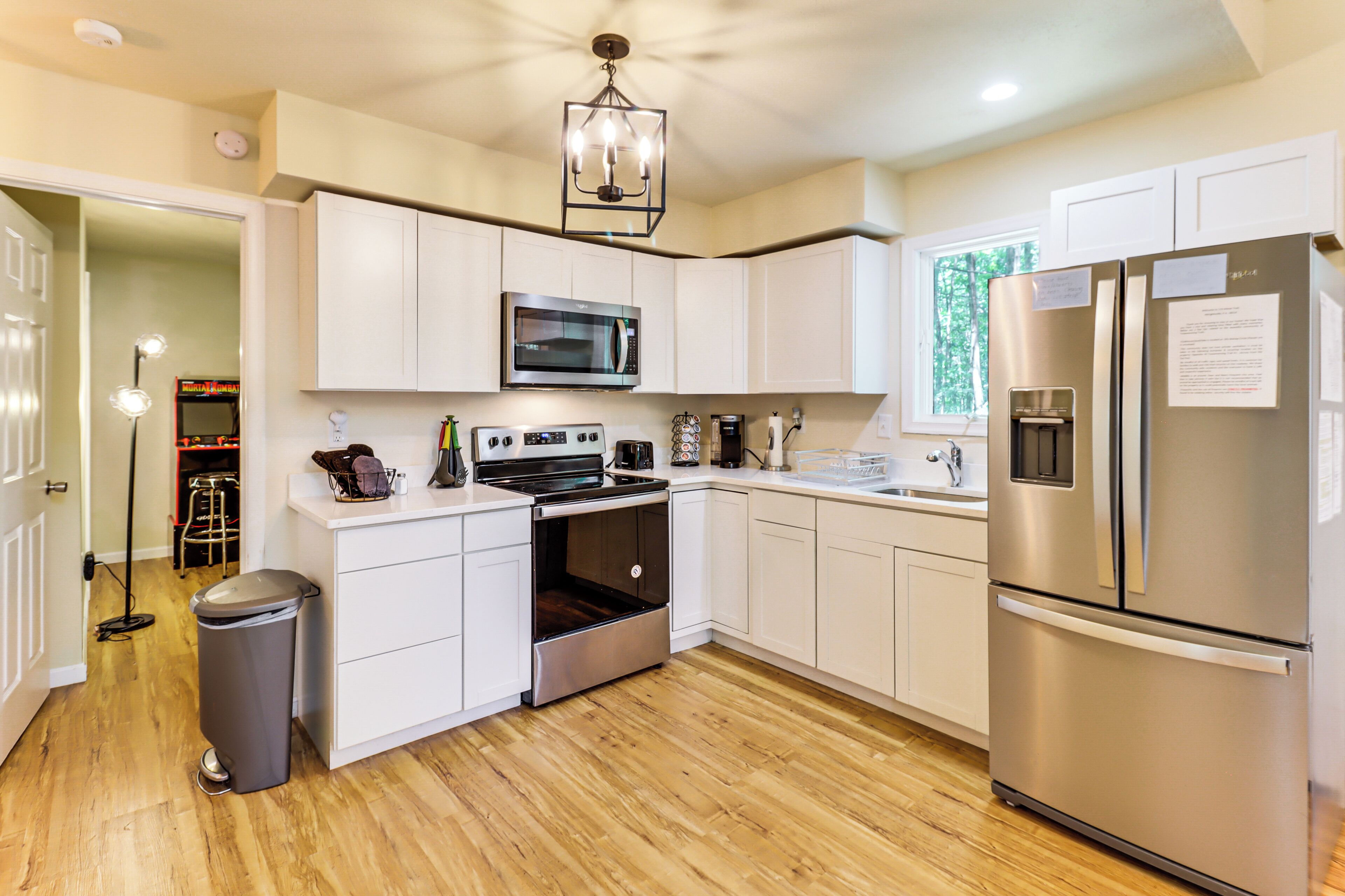 House (3 Bedrooms) | Interior