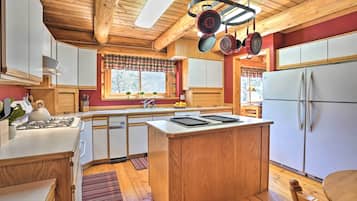 Rumah (4 Bedrooms) | Interior