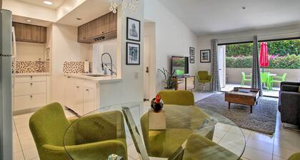 Palm Springs Retreat w/ Pool Access, Near Downtown